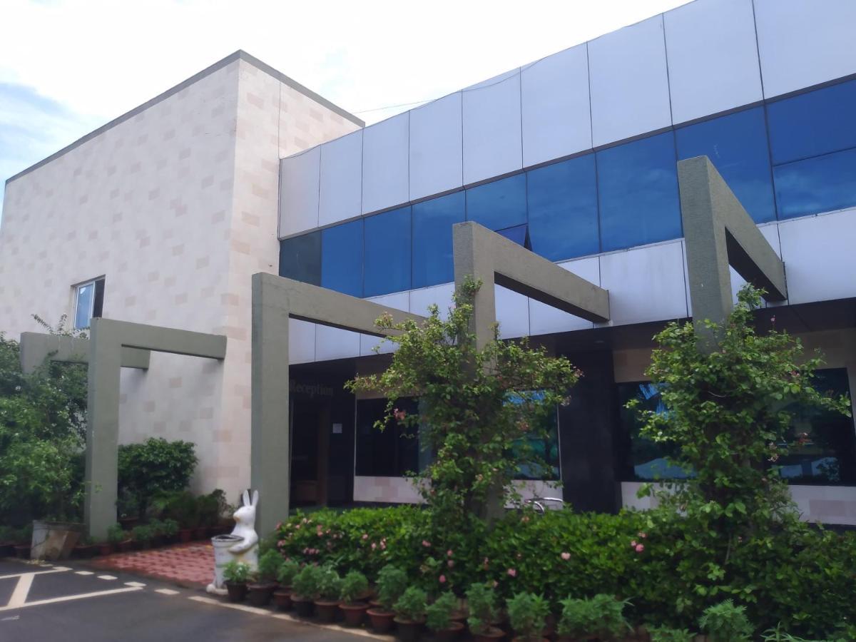 La Platina Premium Suites, Near Puri Sea Beach מראה חיצוני תמונה