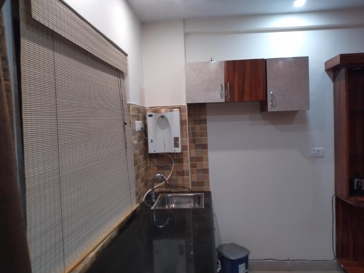 La Platina Premium Suites, Near Puri Sea Beach מראה חיצוני תמונה