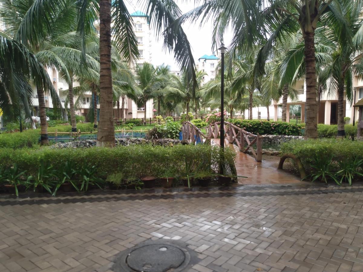 La Platina Premium Suites, Near Puri Sea Beach מראה חיצוני תמונה