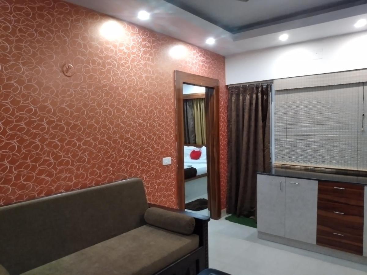 La Platina Premium Suites, Near Puri Sea Beach מראה חיצוני תמונה