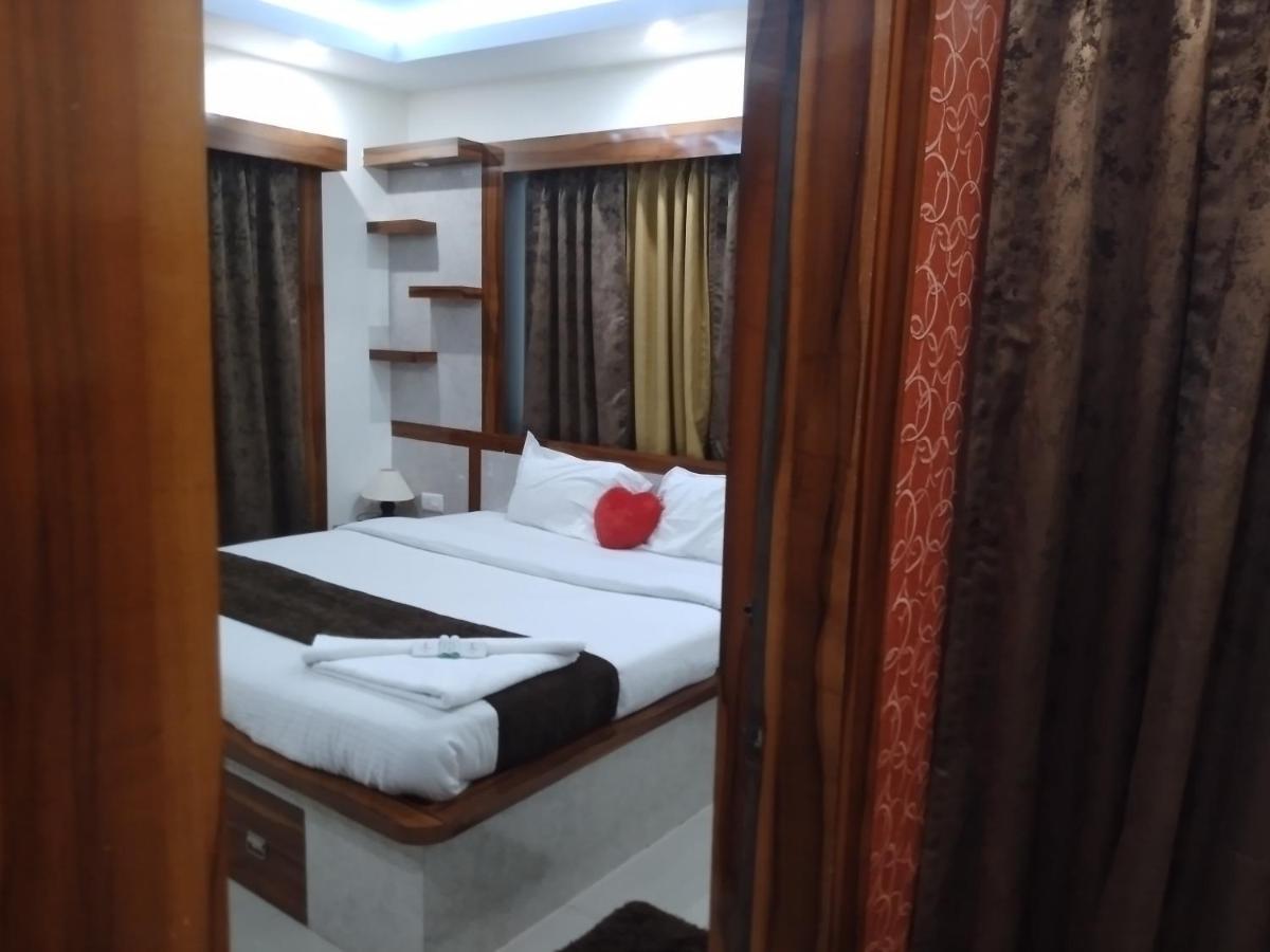 La Platina Premium Suites, Near Puri Sea Beach מראה חיצוני תמונה