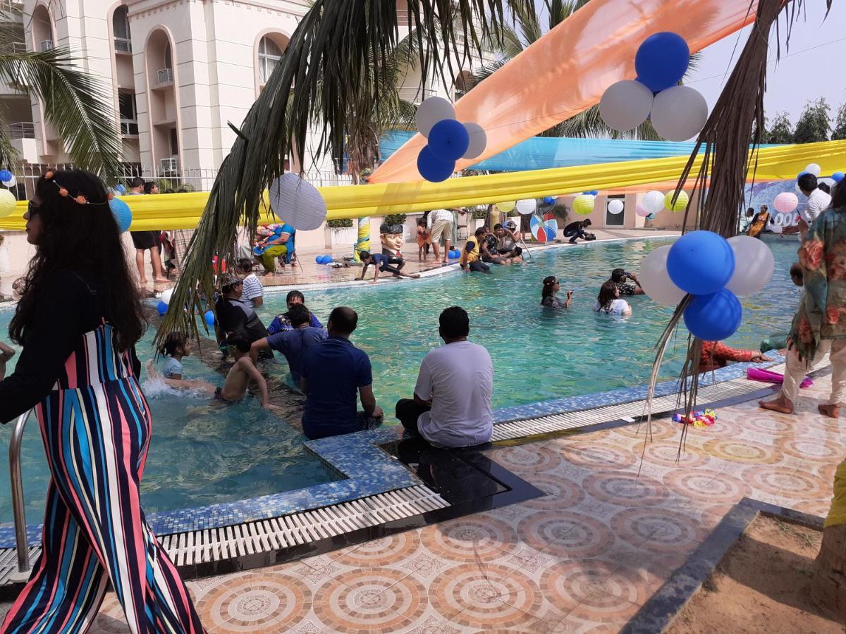 La Platina Premium Suites, Near Puri Sea Beach מראה חיצוני תמונה