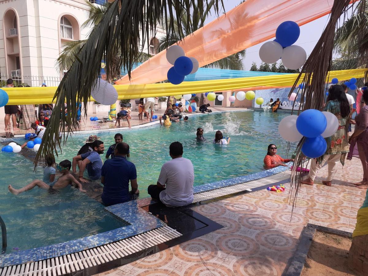 La Platina Premium Suites, Near Puri Sea Beach מראה חיצוני תמונה