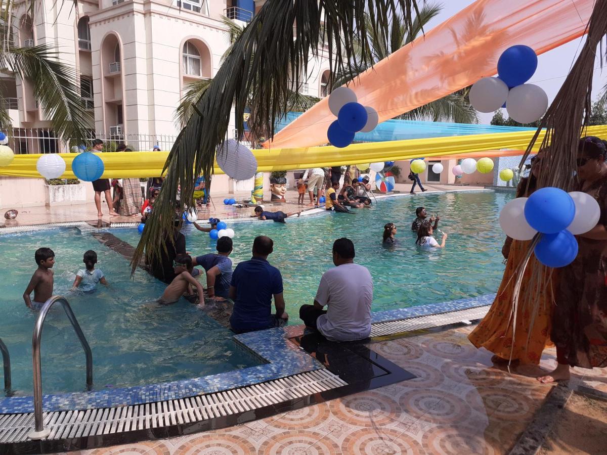 La Platina Premium Suites, Near Puri Sea Beach מראה חיצוני תמונה