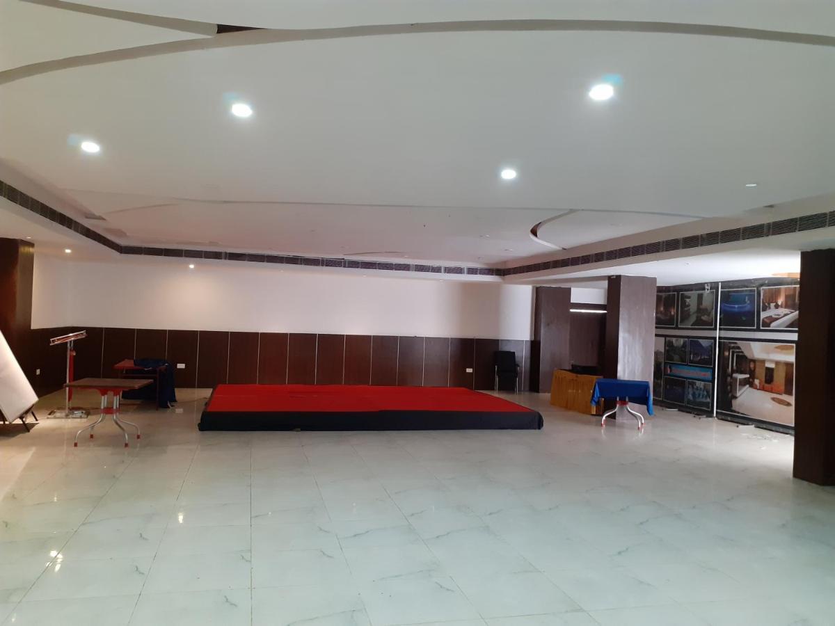 La Platina Premium Suites, Near Puri Sea Beach מראה חיצוני תמונה