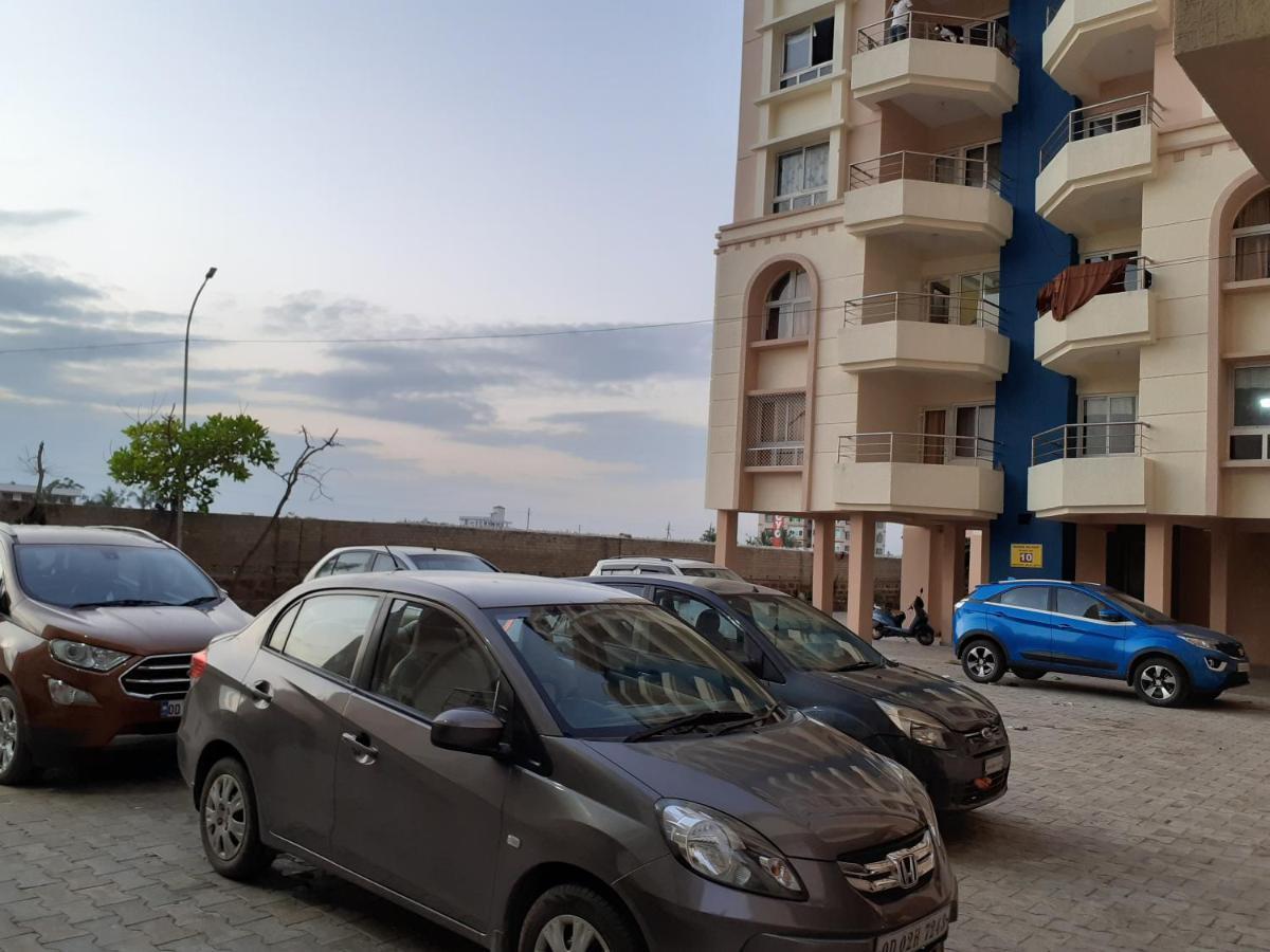 La Platina Premium Suites, Near Puri Sea Beach מראה חיצוני תמונה